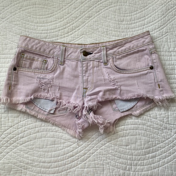 Wildfox Friday Night Short Cutoff Frayed Overdyed Denim Jeans Pink Lavender 27 - Picture 3 of 15